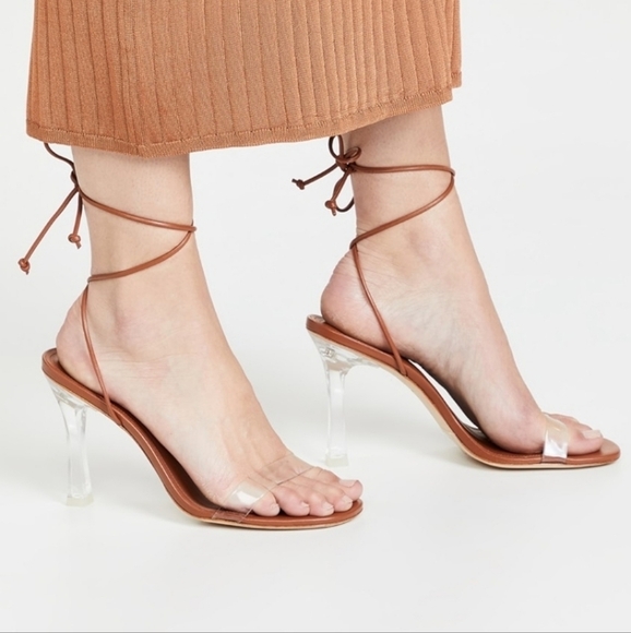 🔹️Larroude🔹️ Gloria Sandal In Caramel Leather Ankle Strap Heel - Picture 1 of 8